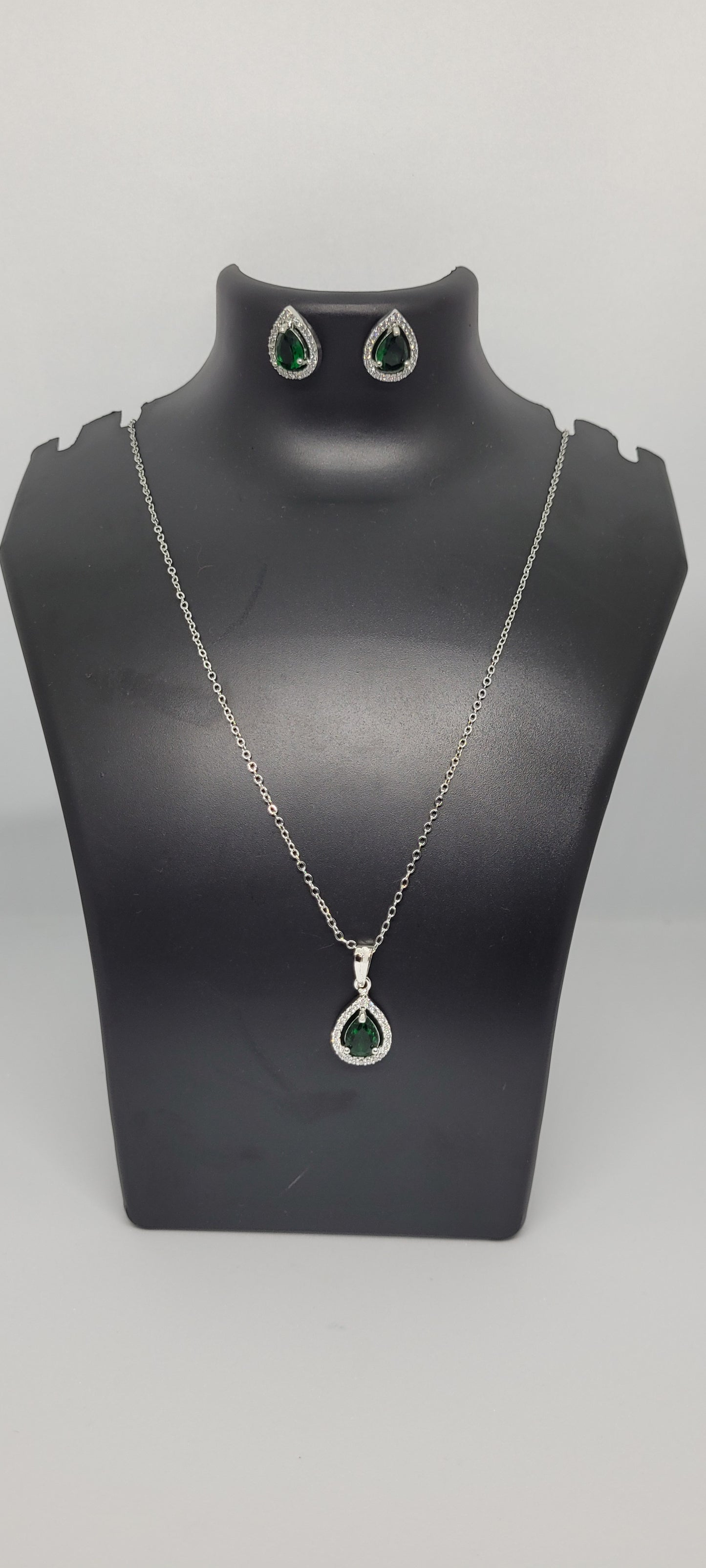 Silver Chain with Green Locket and American Diamonds with Earrings